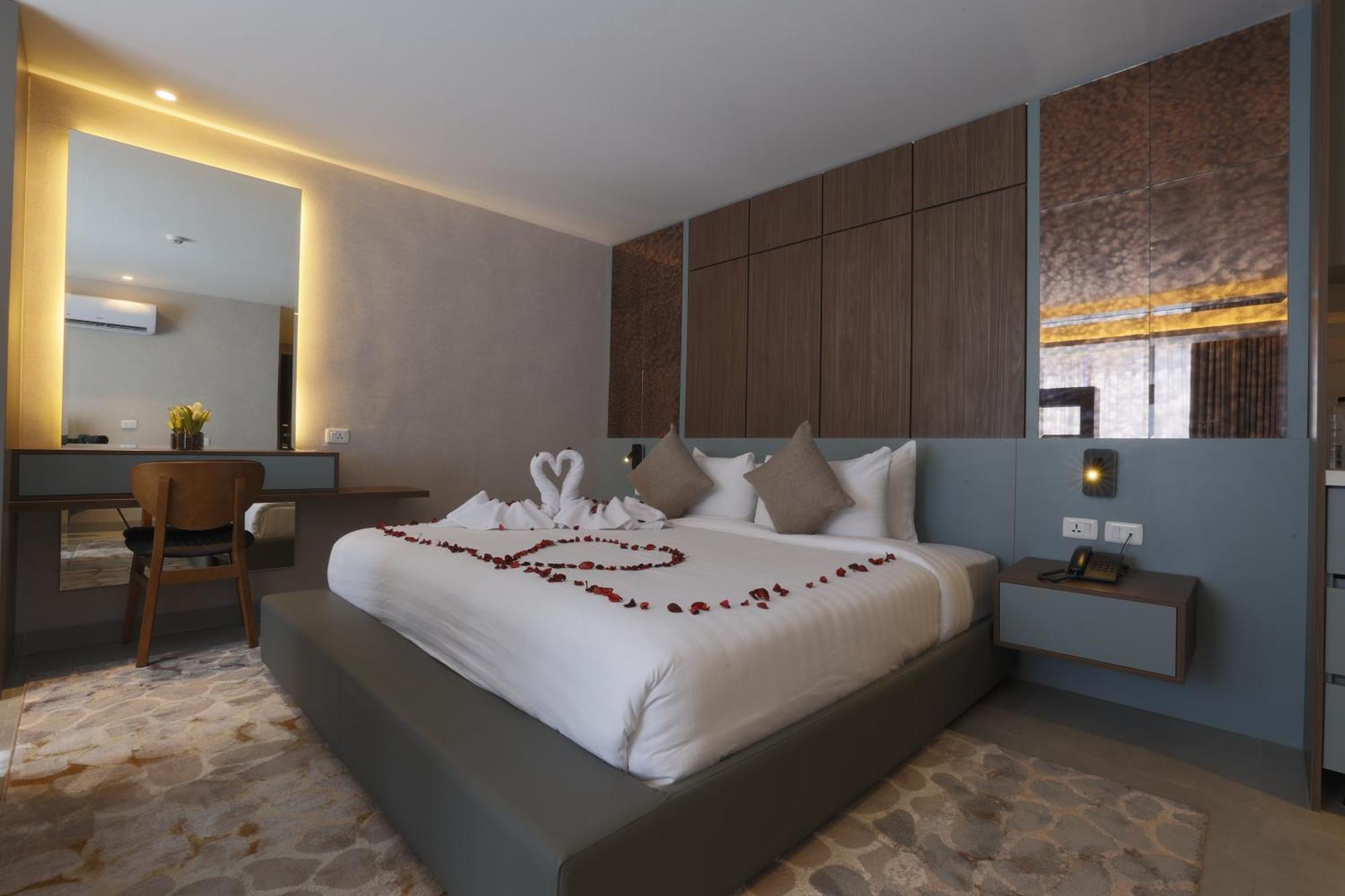 G Hotel Amman Exterior photo